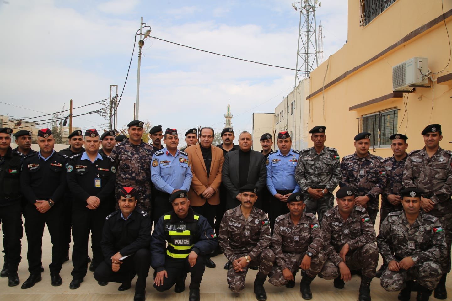 Madar Al-Saa Images 0.3616700798981307