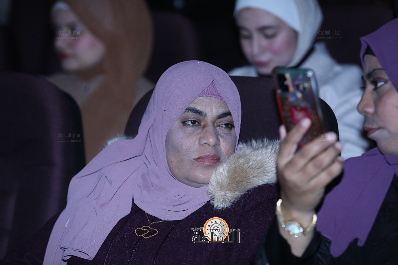 Madar Al-Saa Images 0.2726463895936151