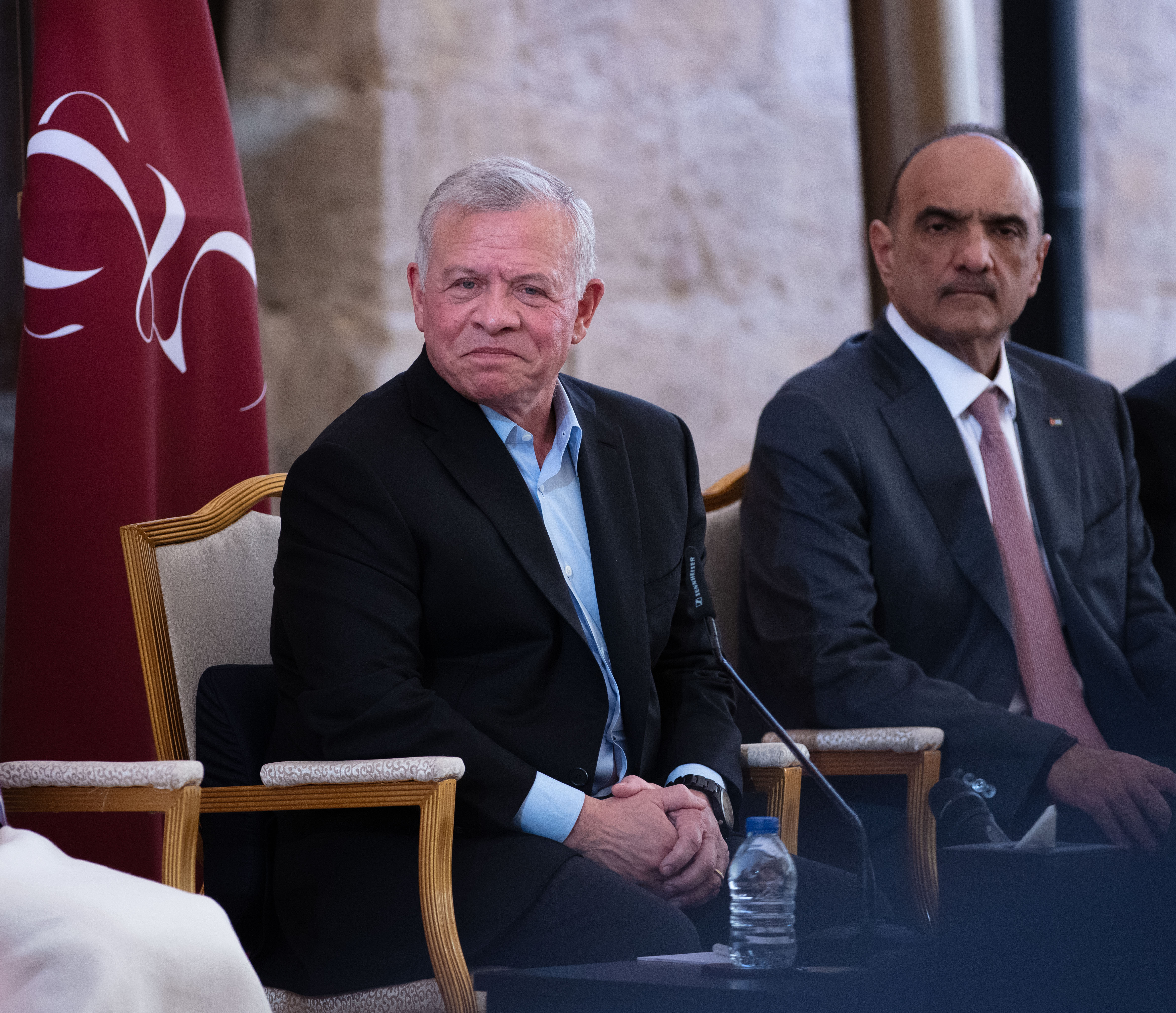 Madar Al-Saa Images 0.5516677588306682