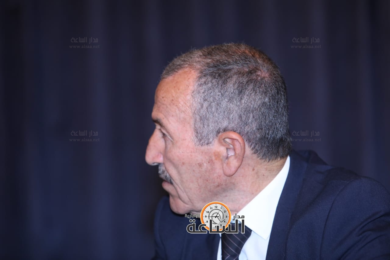 Madar Al-Saa Images 0.7853252640060675