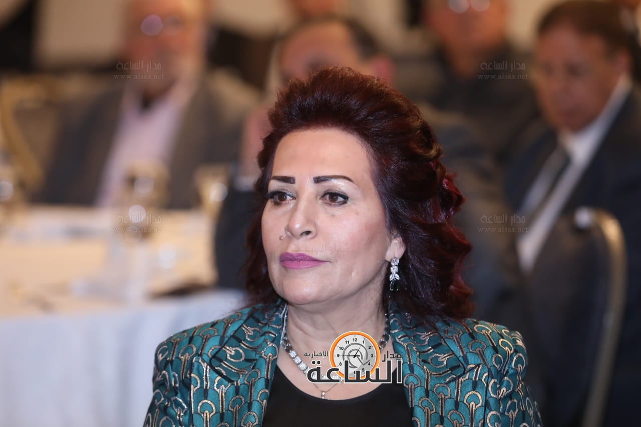 Madar Al-Saa Images 0.873287898729121