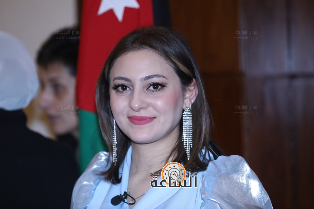 Madar Al-Saa Images 0.04925205806849964