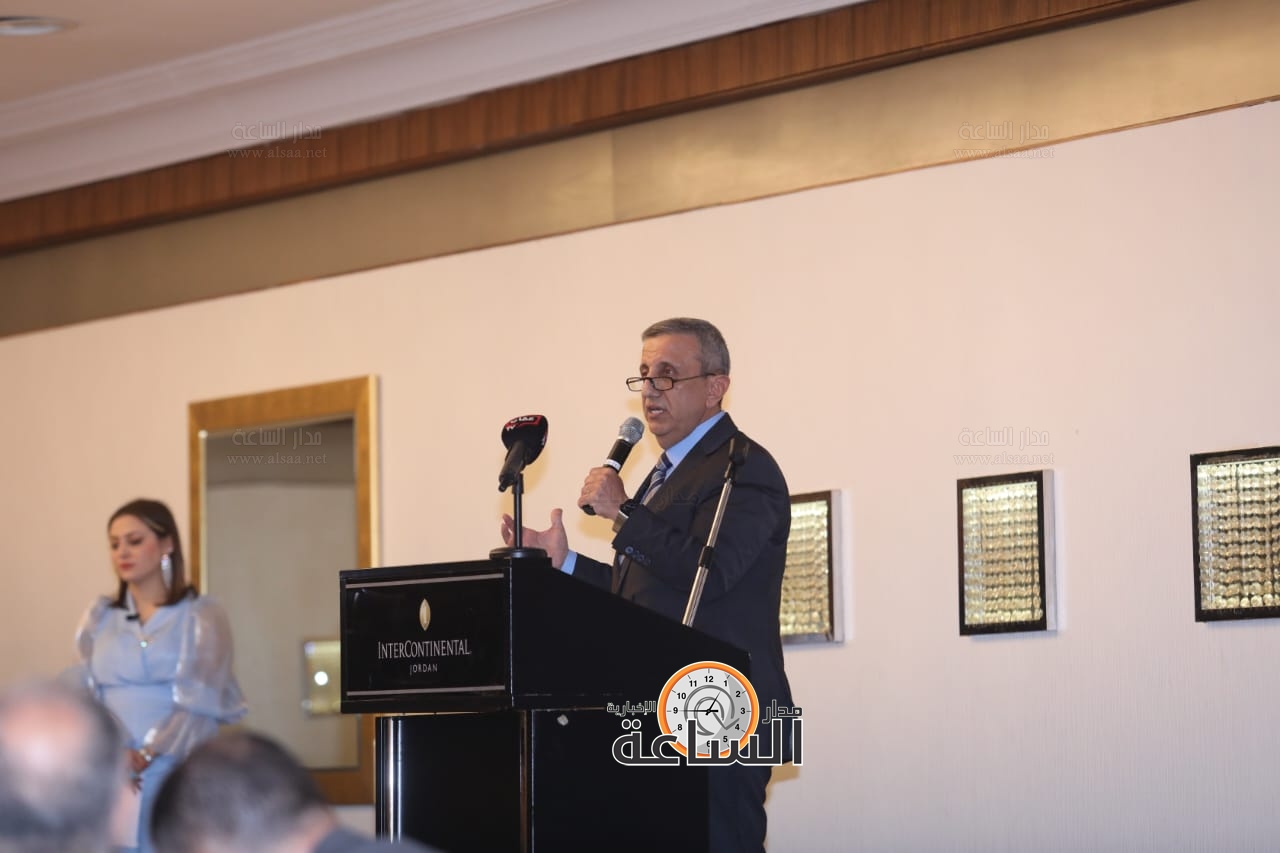 Madar Al-Saa Images 0.7047638781287691