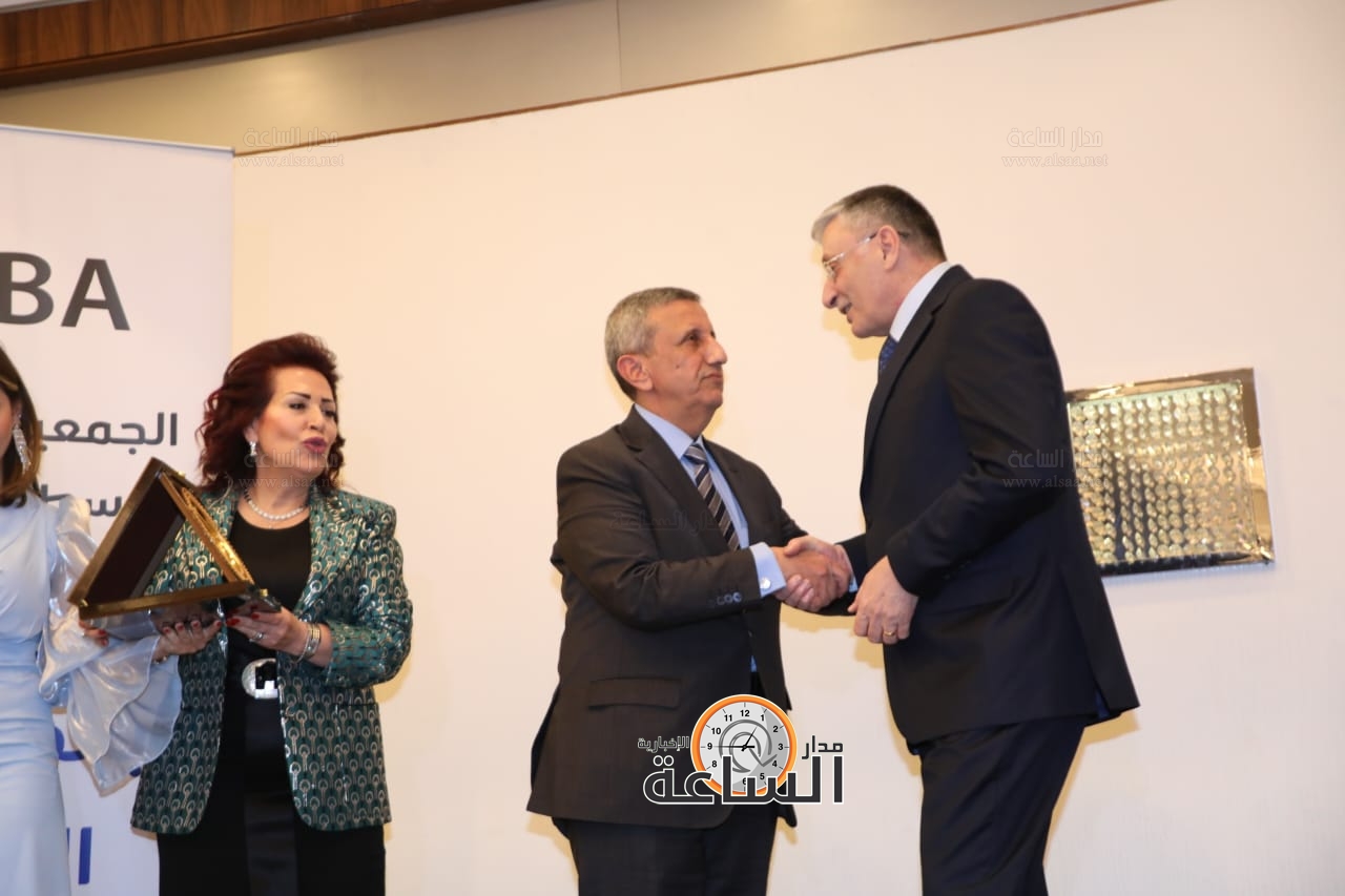 Madar Al-Saa Images 0.28647168315563465