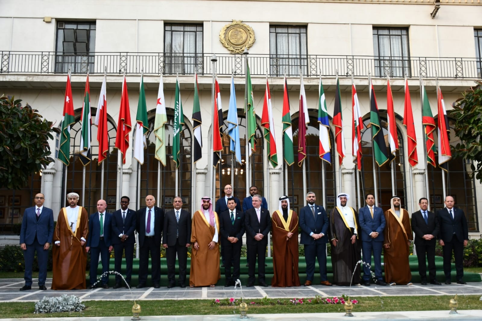 Madar Al-Saa Images 0.032239980316892236