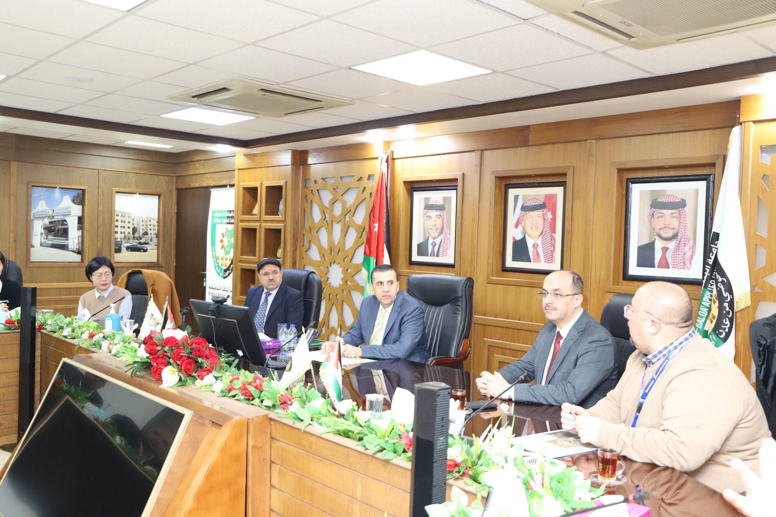 Madar Al-Saa Images 0.9057135869189168