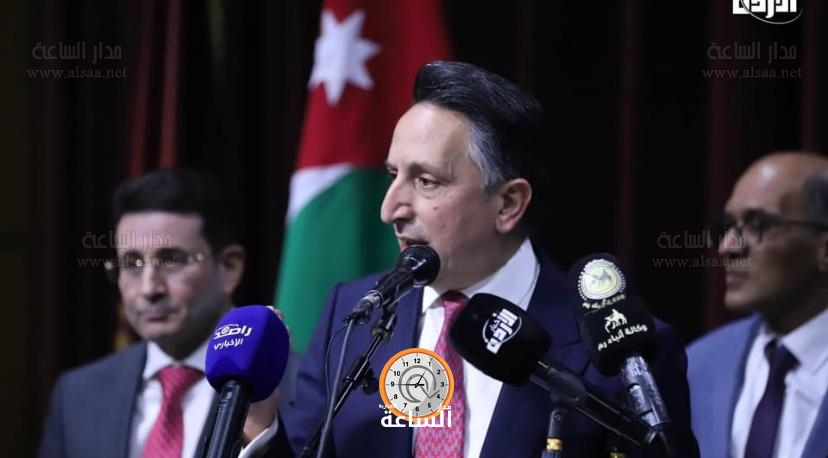 Madar Al-Saa Images 0.7734201780790031