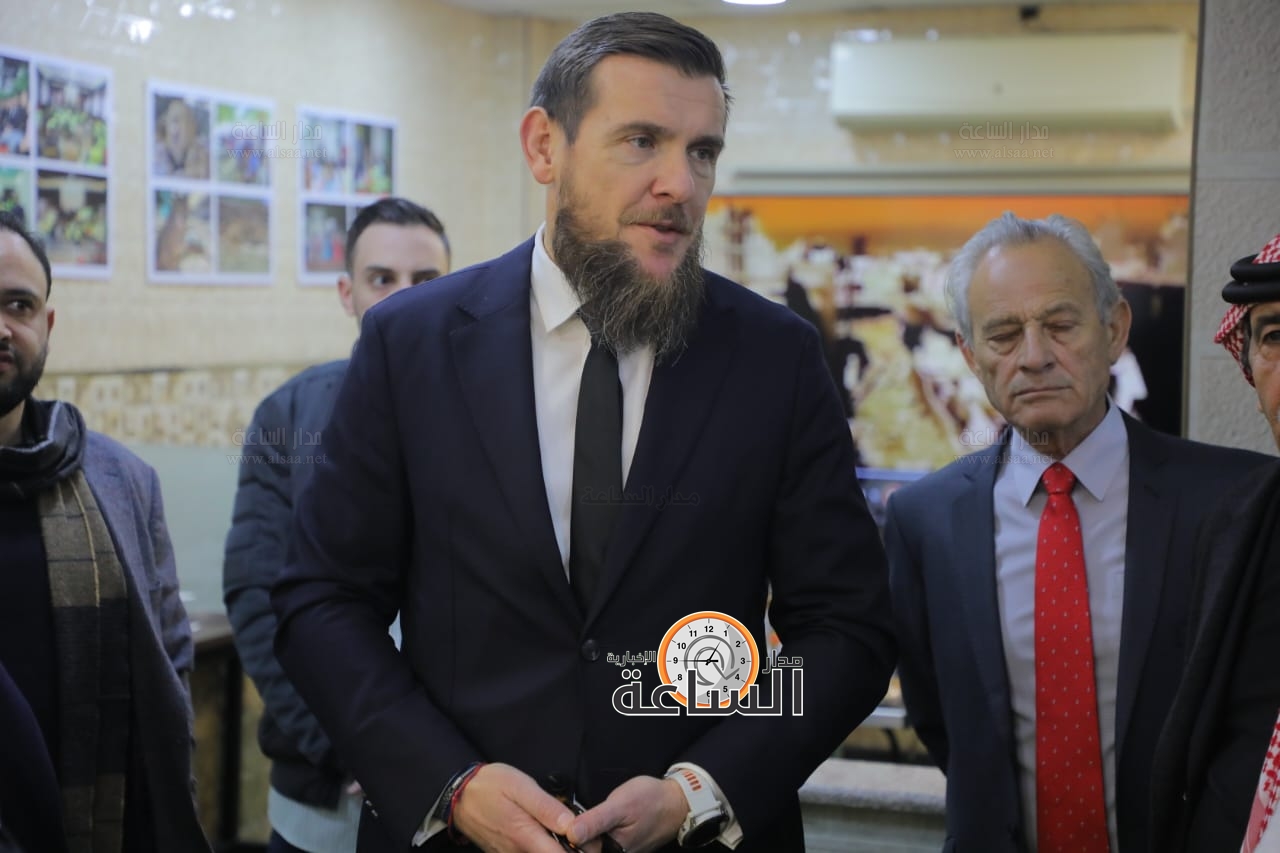 Madar Al-Saa Images 0.3346309252776887