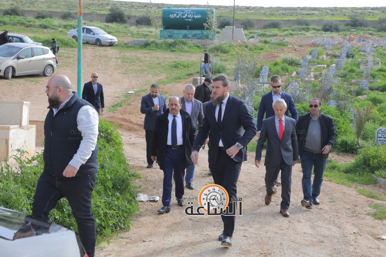 Madar Al-Saa Images 0.8976885703969486