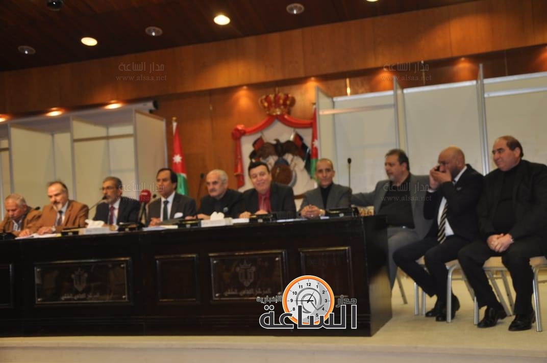 Madar Al-Saa Images 0.8154507335817602