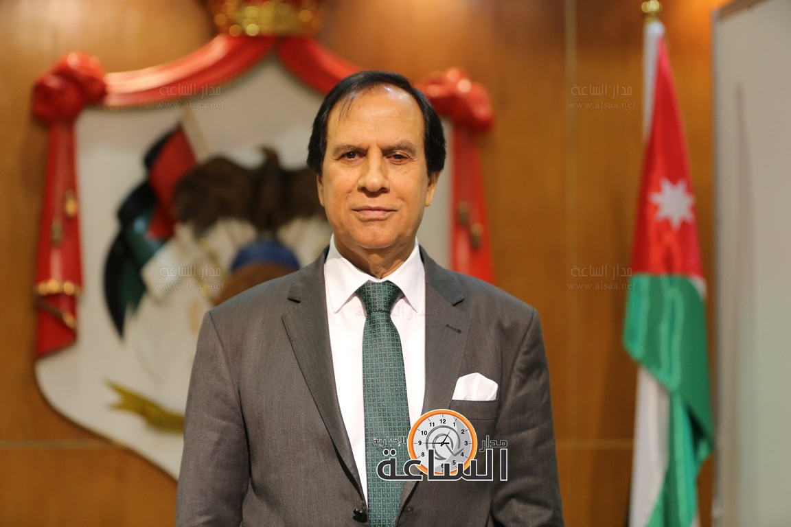 Madar Al-Saa Images 0.5596082981769888