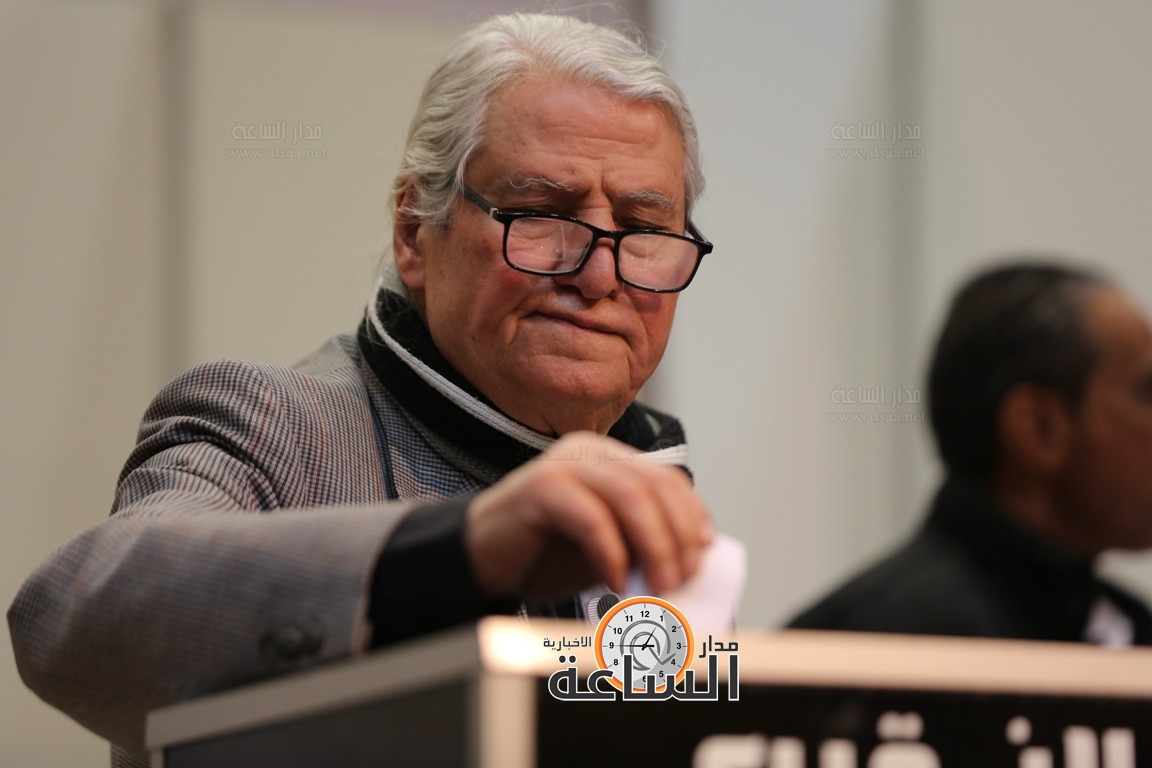 Madar Al-Saa Images 0.3151357372699126