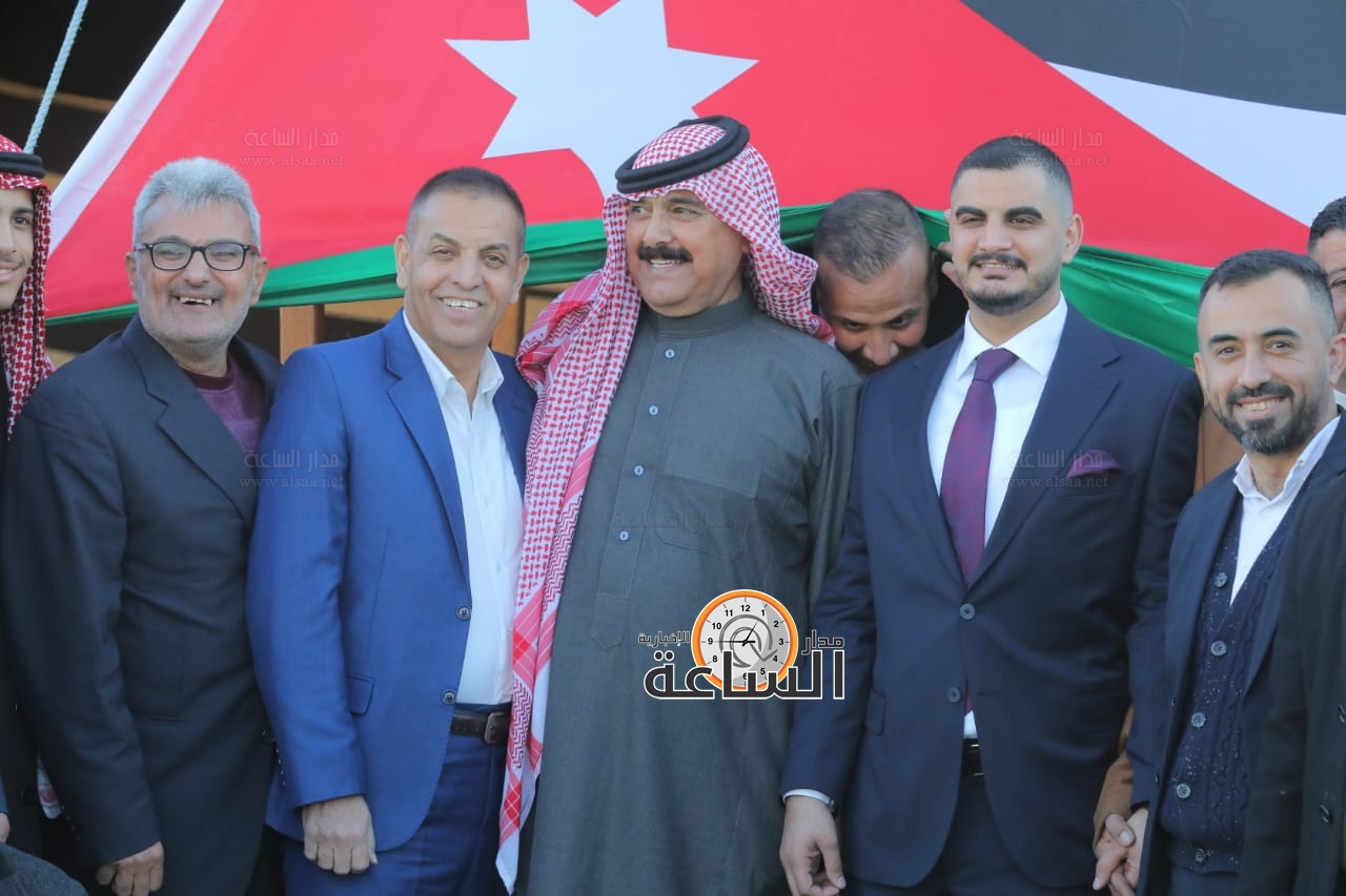 Madar Al-Saa Images 0.08636656025958778