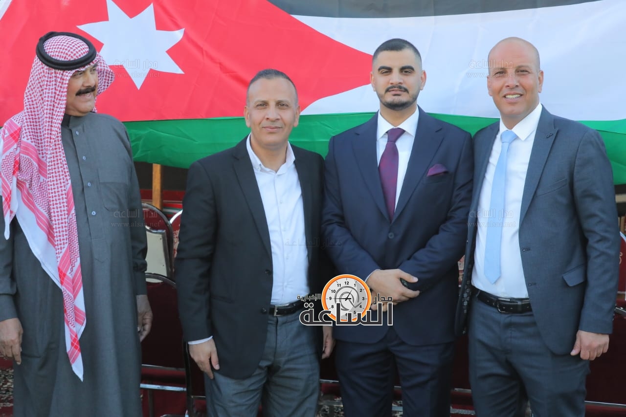 Madar Al-Saa Images 0.2630993852288215