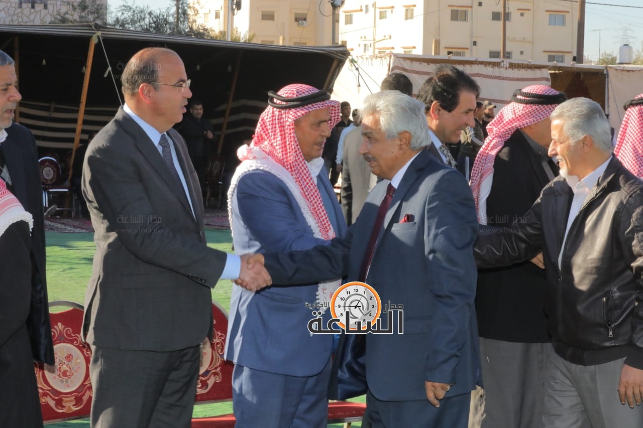 Madar Al-Saa Images 0.6103606813655864