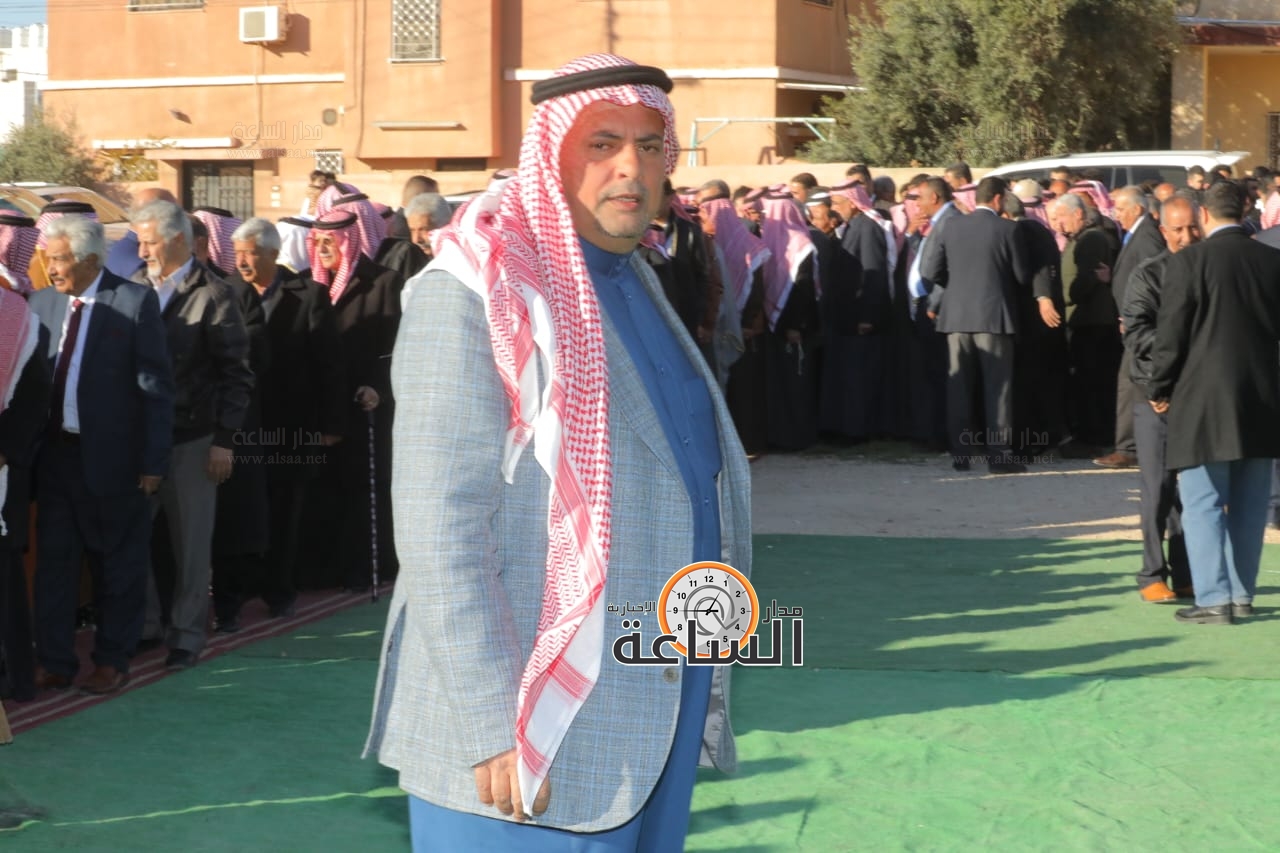 Madar Al-Saa Images 0.33019774155625914