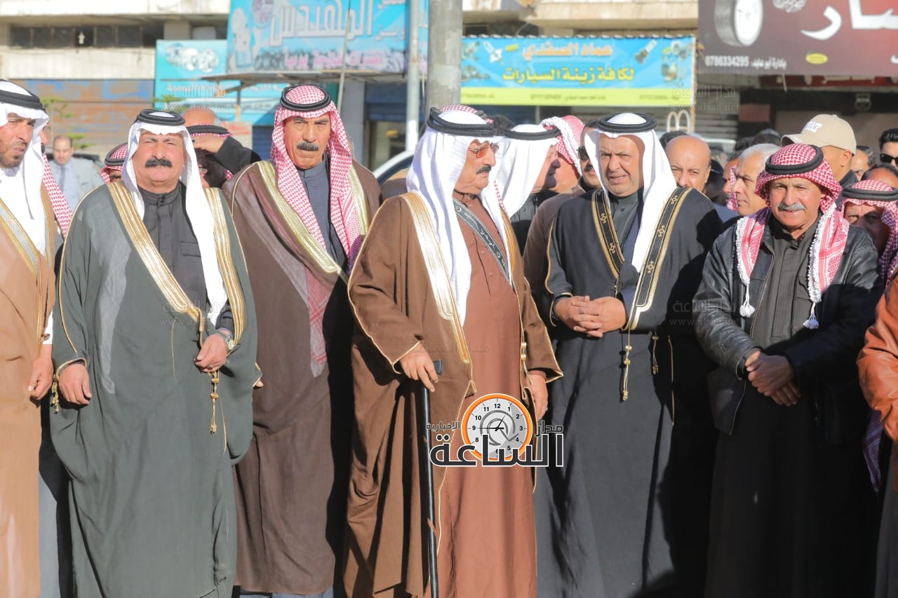 Madar Al-Saa Images 0.20376695615573026