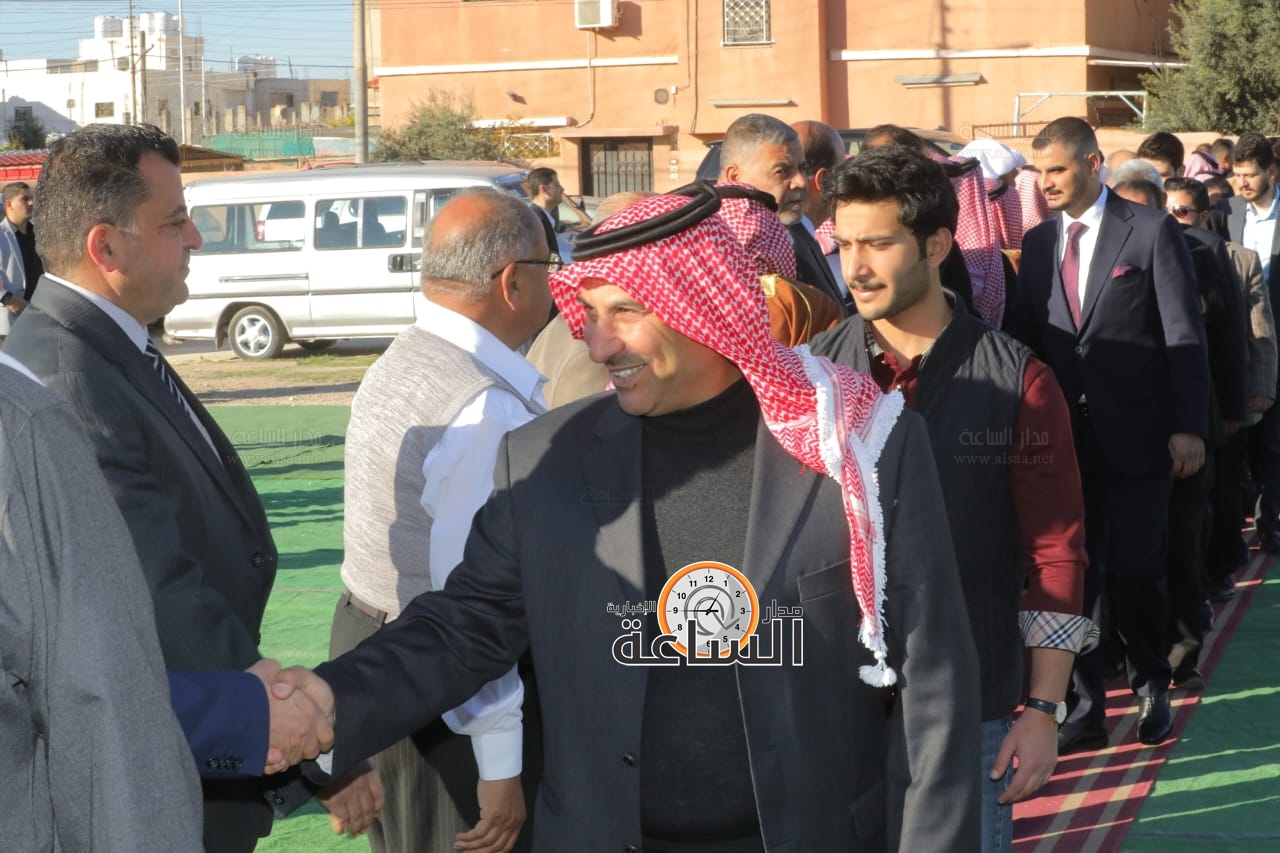 Madar Al-Saa Images 0.491251247175845