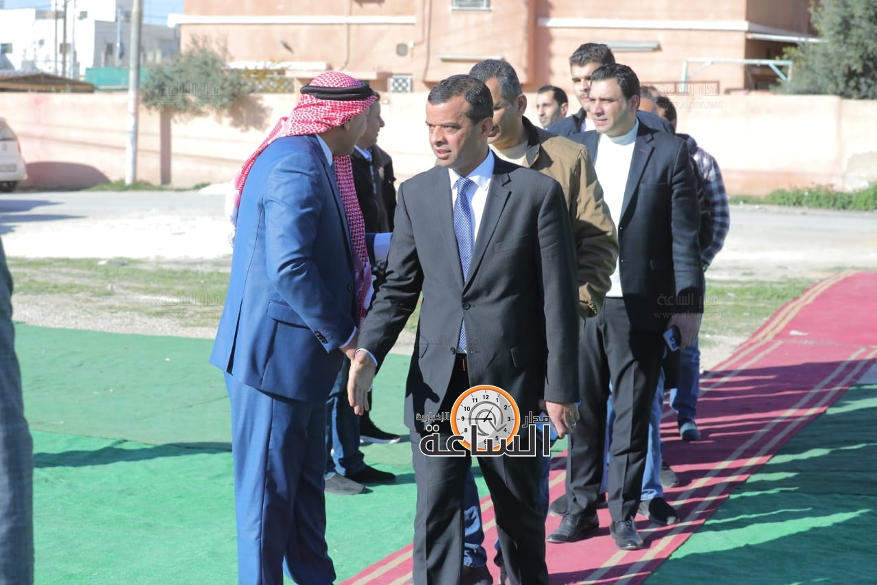 Madar Al-Saa Images 0.7613152425866767