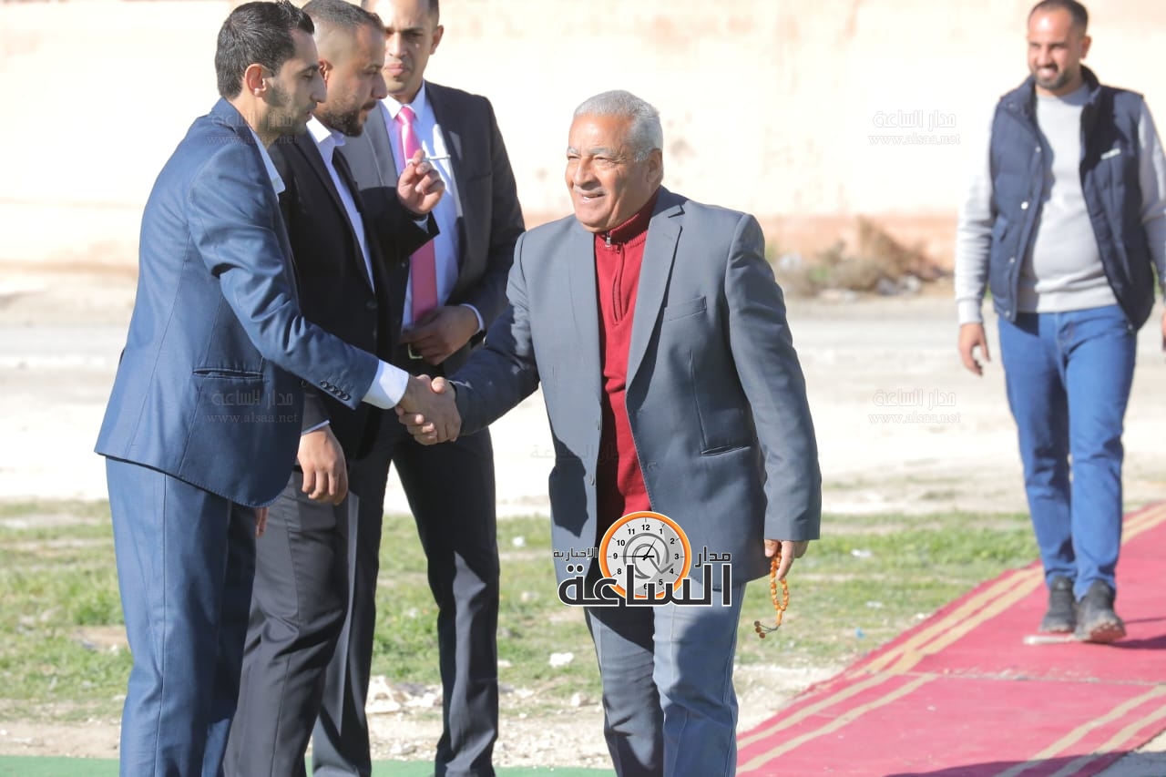 Madar Al-Saa Images 0.8585676173184345