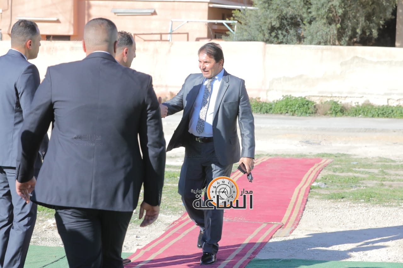 Madar Al-Saa Images 0.7048178396078366