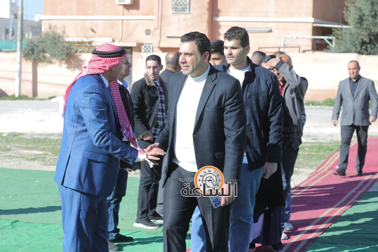 Madar Al-Saa Images 0.4124013778920863