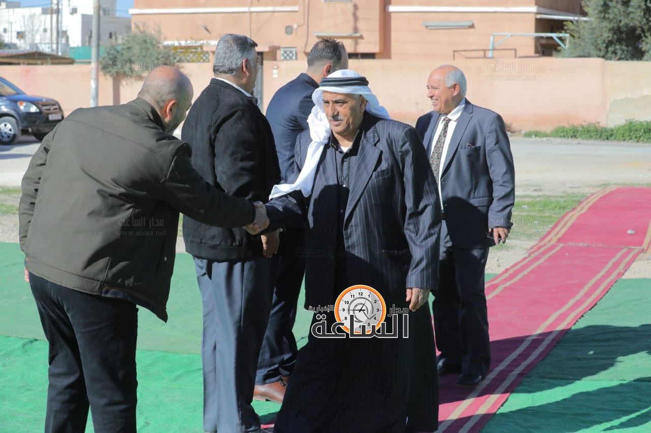 Madar Al-Saa Images 0.9222507771771771