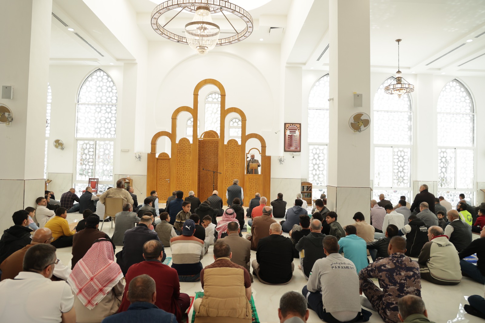 Madar Al-Saa Images 0.06640003767686231