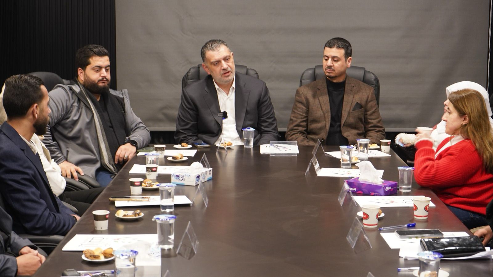 Madar Al-Saa Images 0.7049857207887744