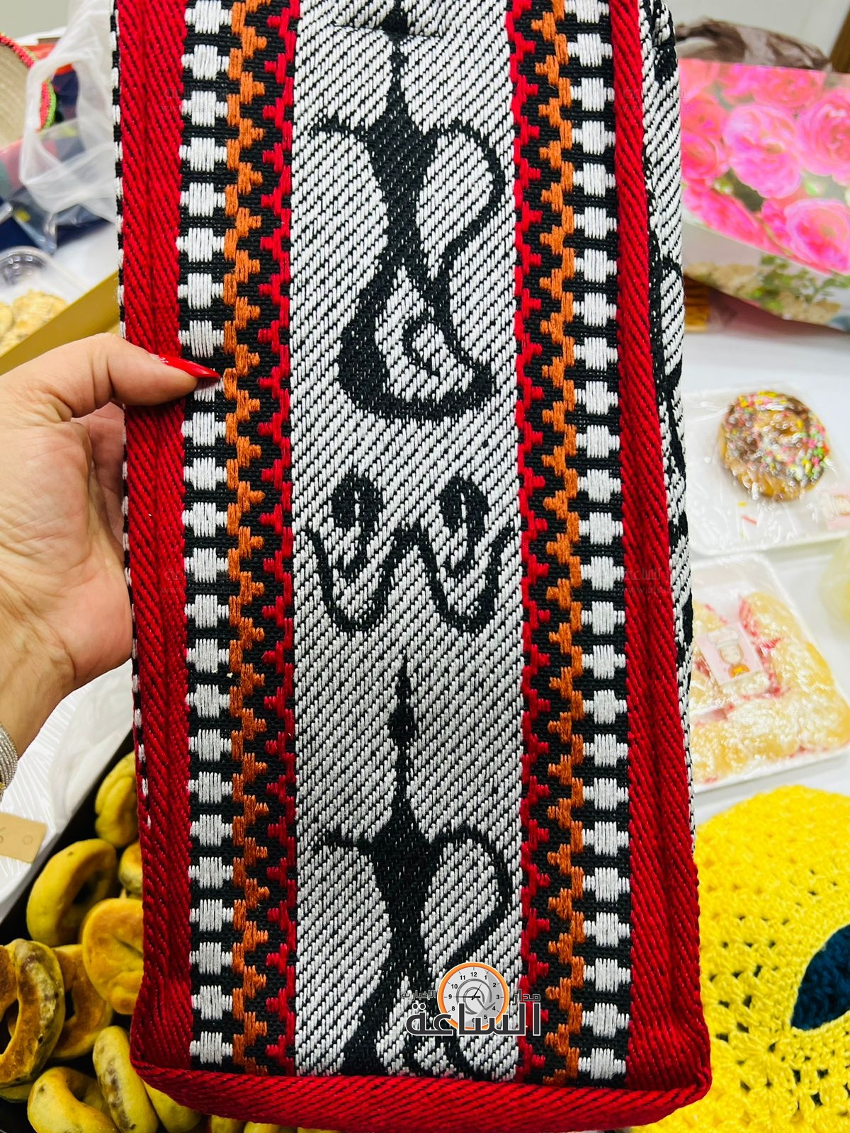 Madar Al-Saa Images 0.2960882146262718