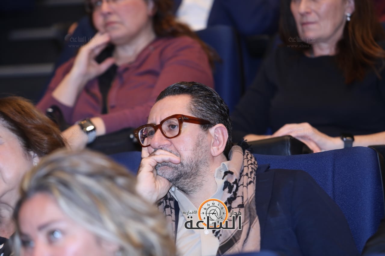 Madar Al-Saa Images 0.2349252371813535