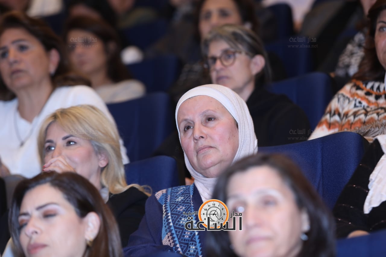 Madar Al-Saa Images 0.9700742894375951