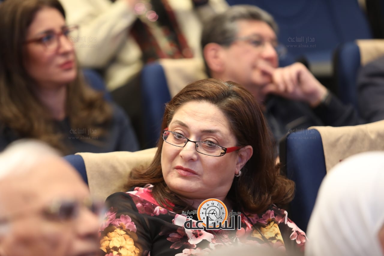 Madar Al-Saa Images 0.07997996729758627