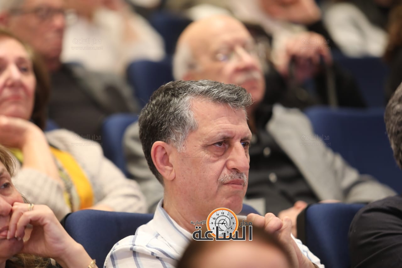 Madar Al-Saa Images 0.7386833071150731