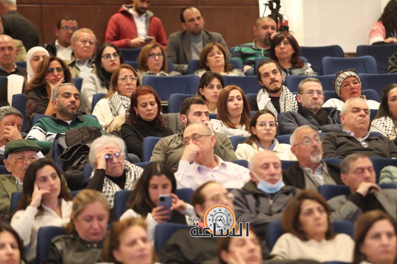 Madar Al-Saa Images 0.6375419372435485