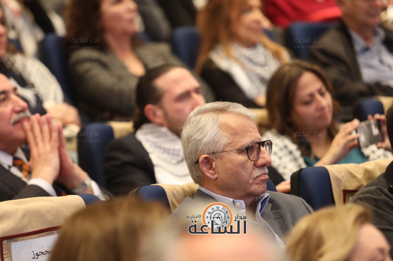 Madar Al-Saa Images 0.9184924798429948