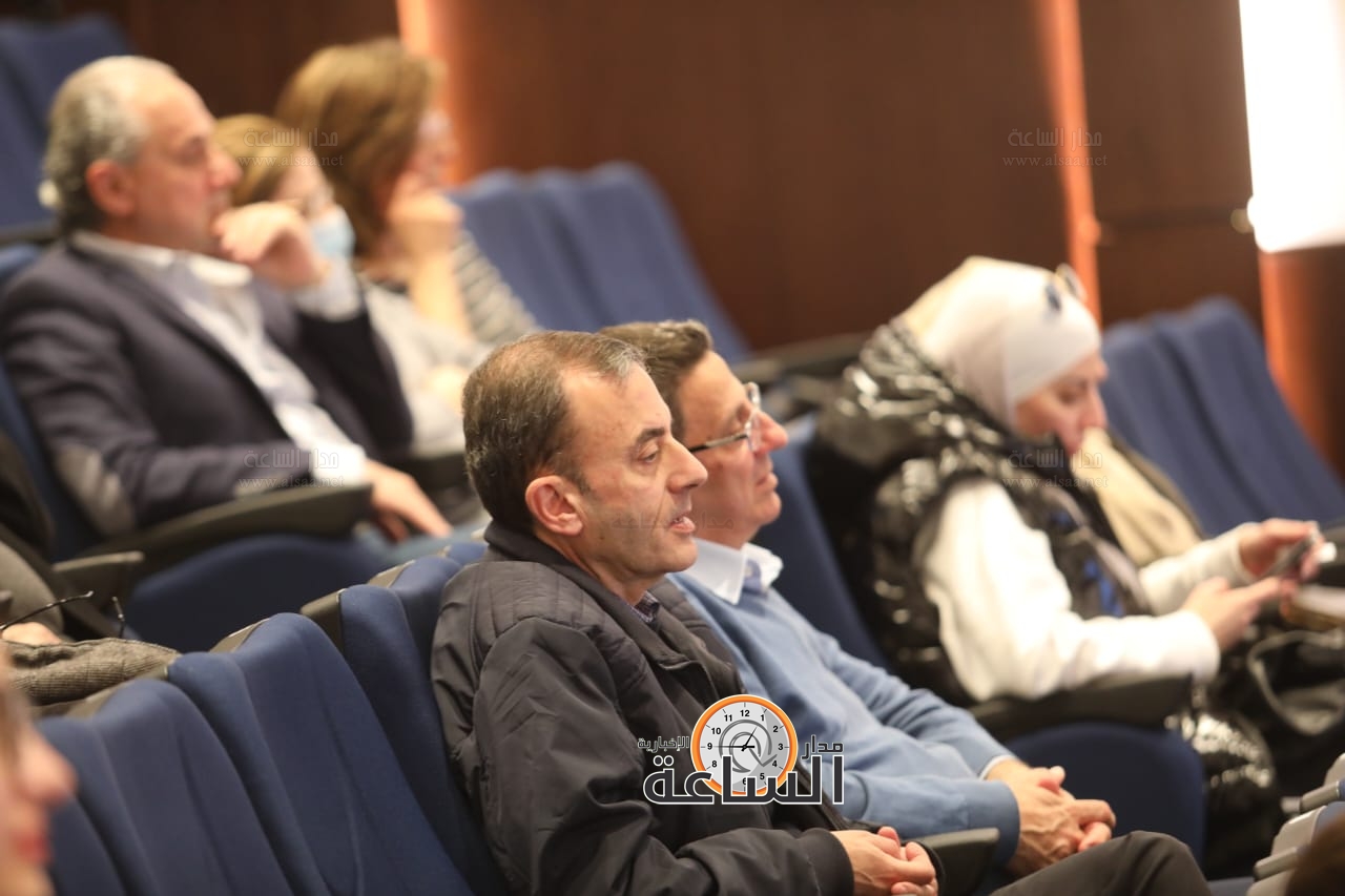 Madar Al-Saa Images 0.5032059936176934