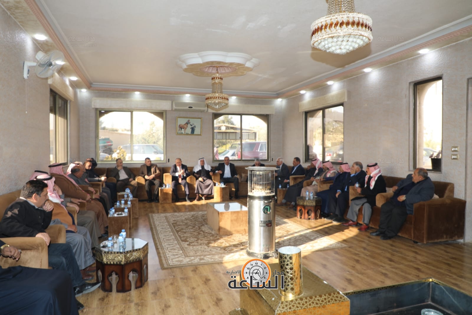 Madar Al-Saa Images 0.16013007165554627