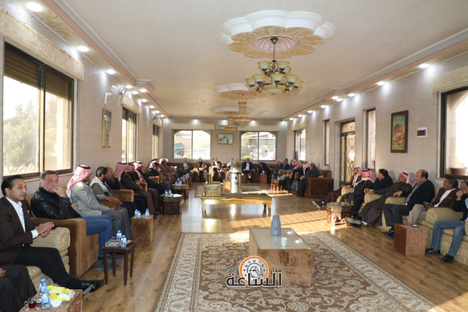 Madar Al-Saa Images 0.8533917821259194