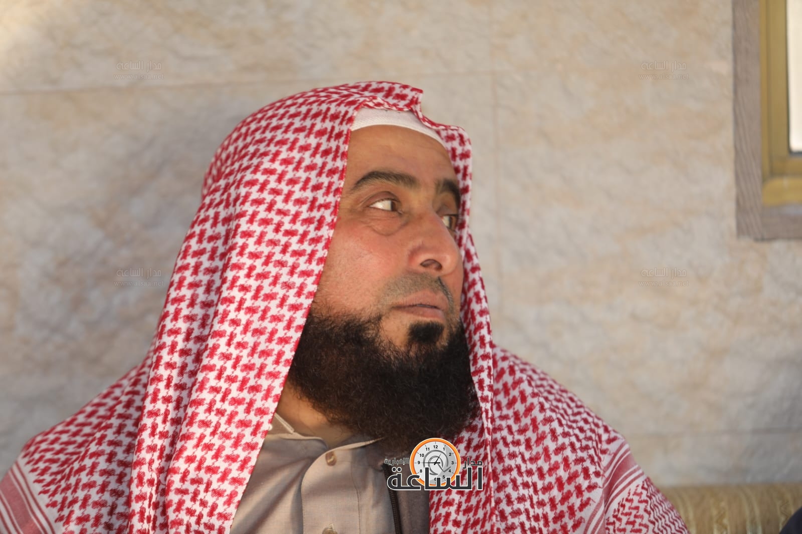 Madar Al-Saa Images 0.8816484571813996