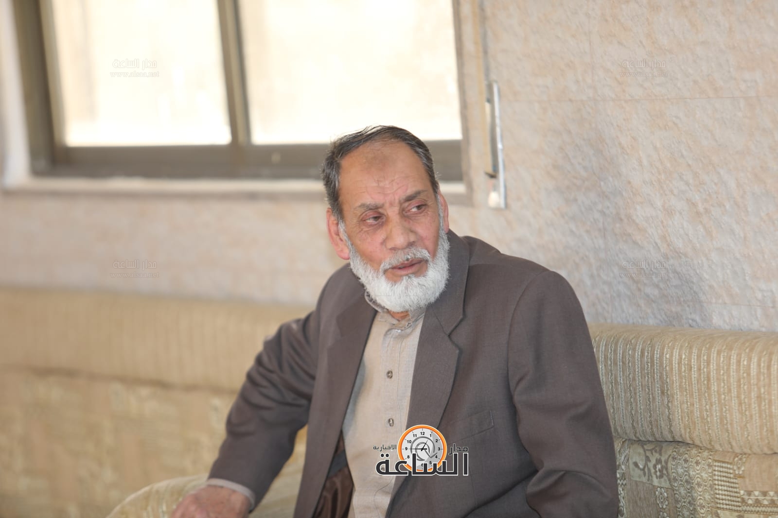 Madar Al-Saa Images 0.6608185560408721