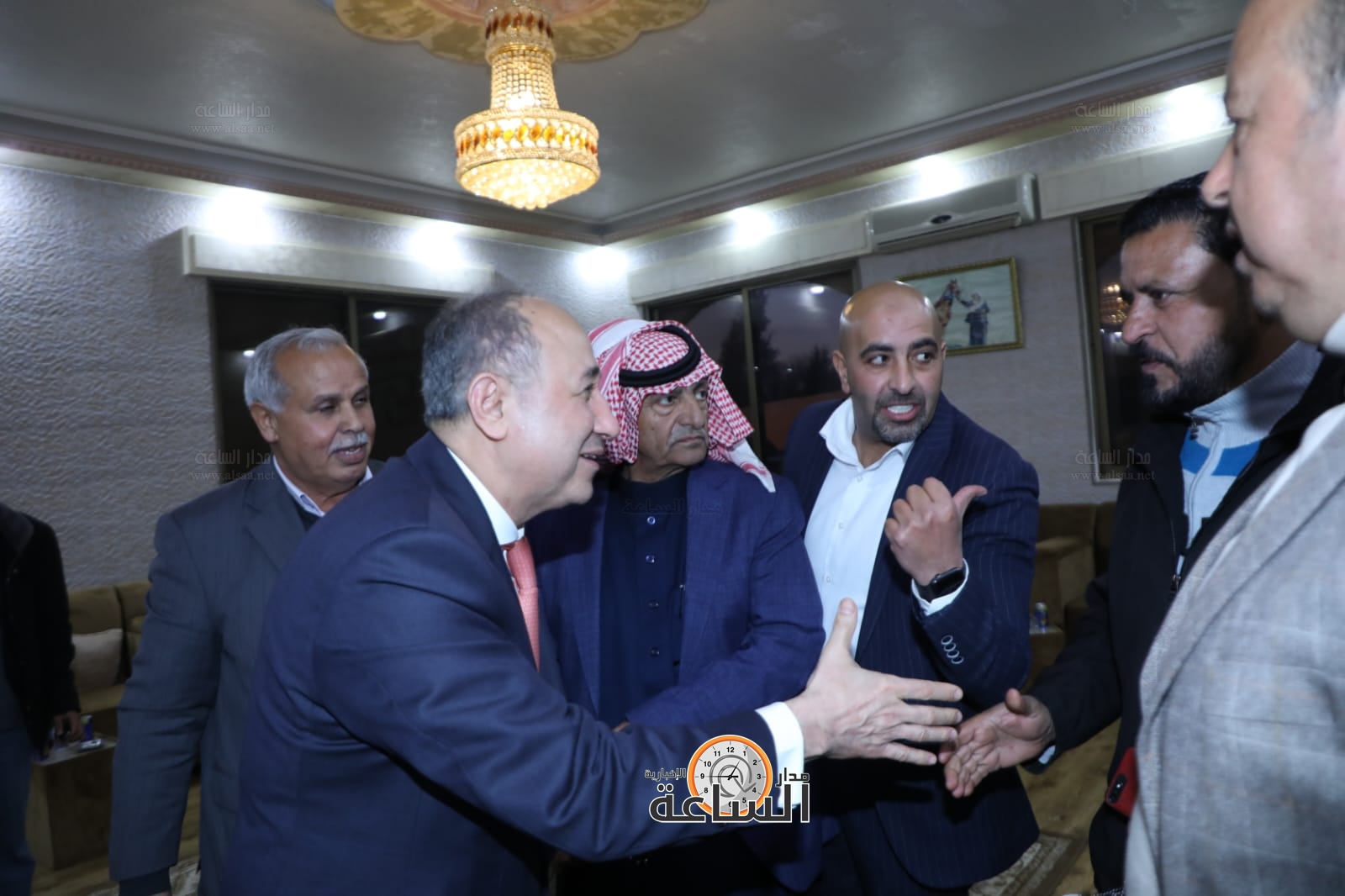 Madar Al-Saa Images 0.653239403412796