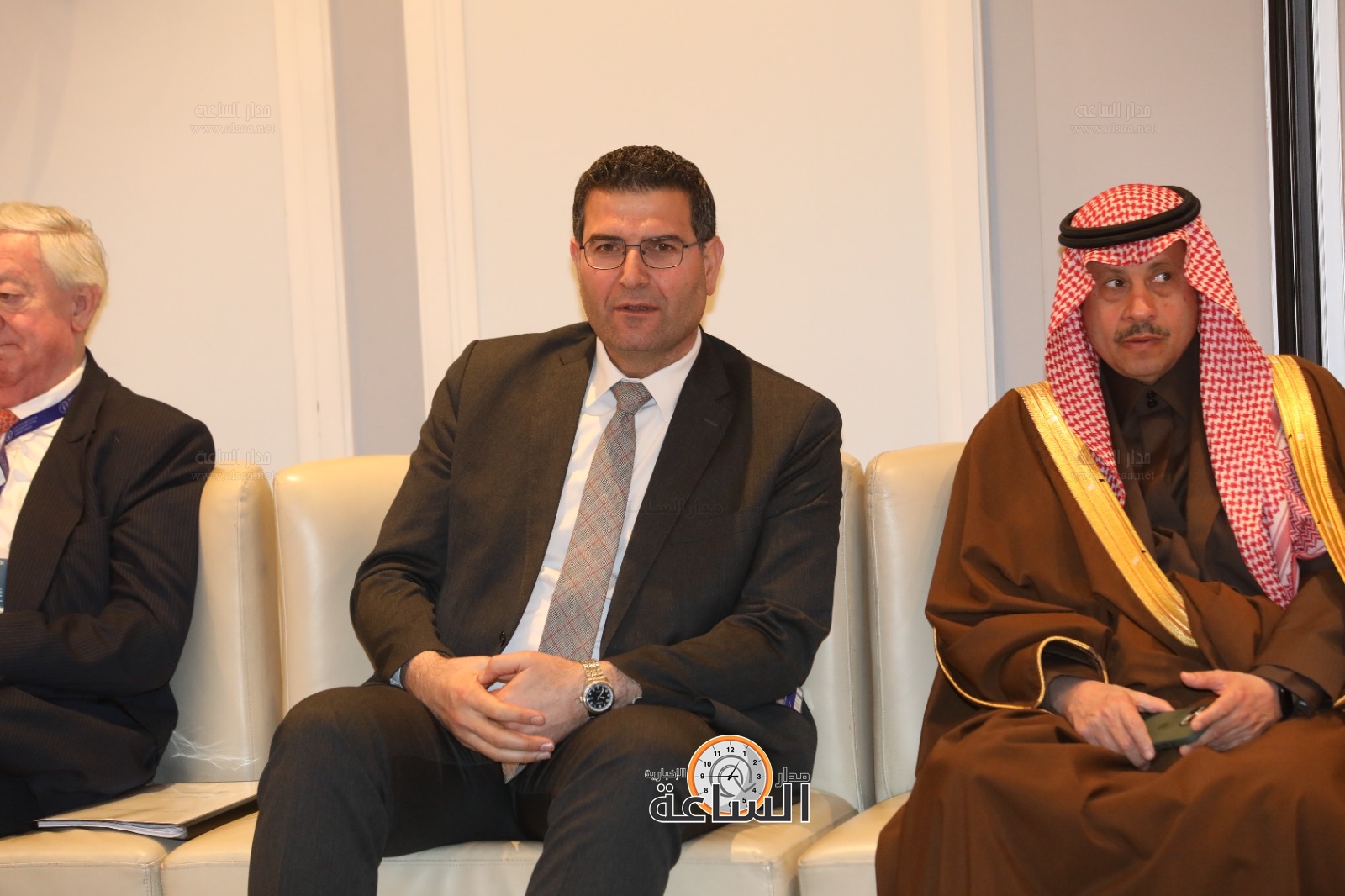 Madar Al-Saa Images 0.45997262020390073