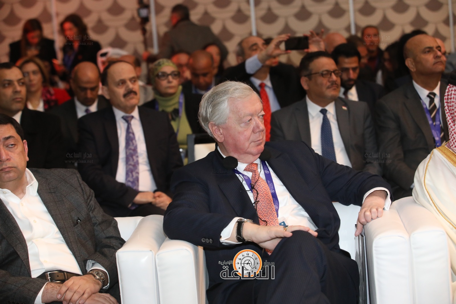 Madar Al-Saa Images 0.4226669143886963