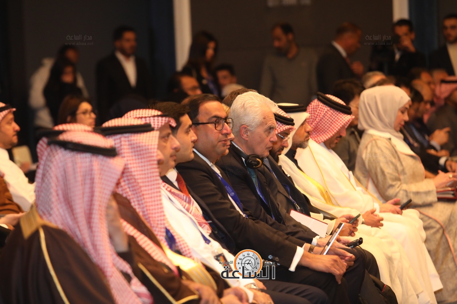 Madar Al-Saa Images 0.47430108373361635