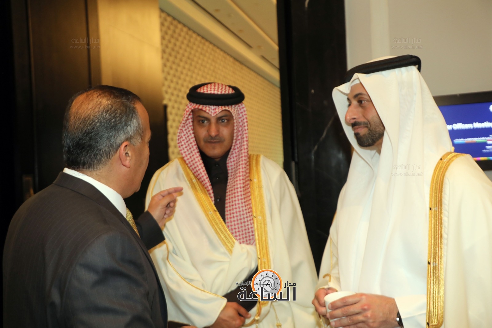 Madar Al-Saa Images 0.4287690392198349