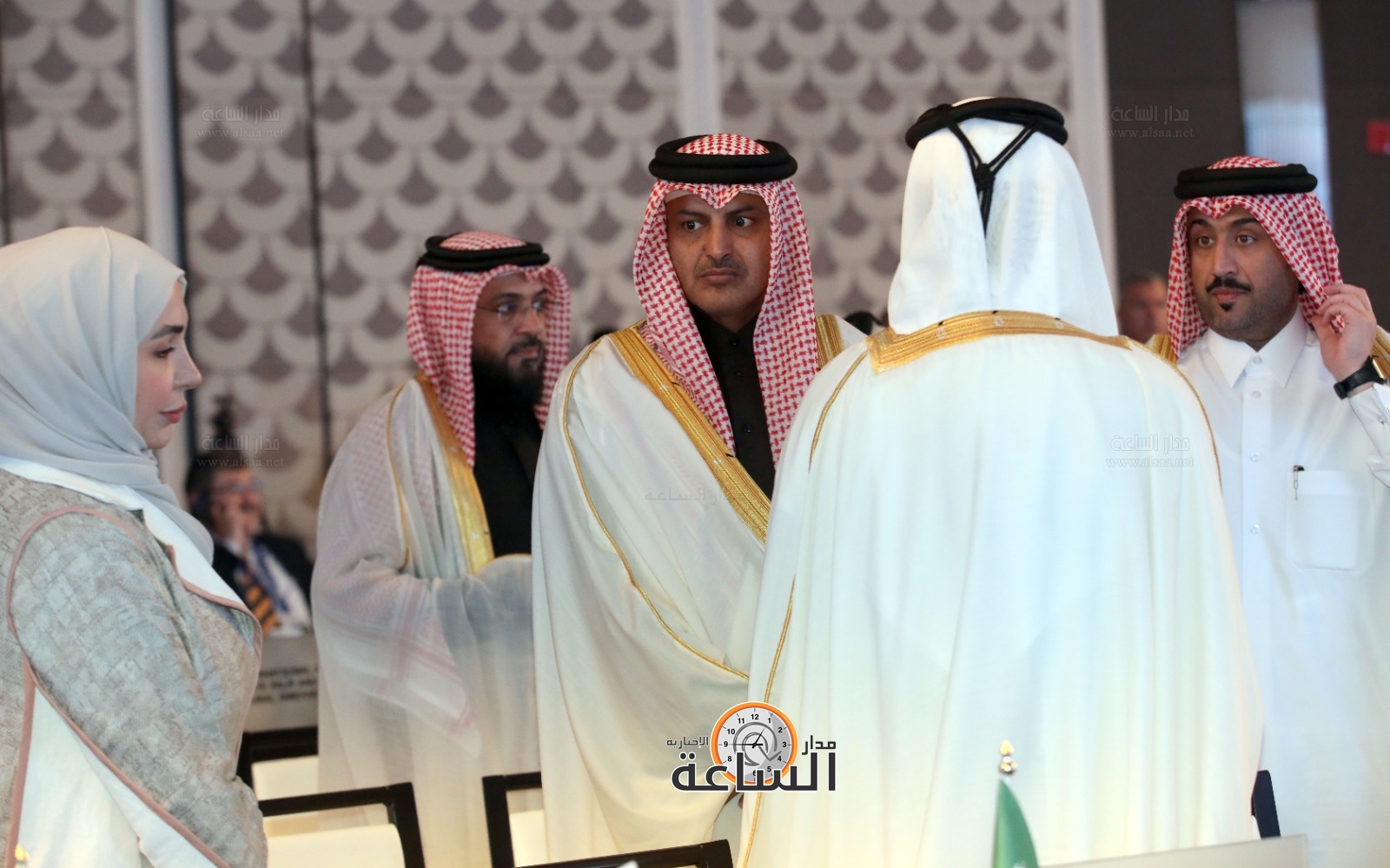 Madar Al-Saa Images 0.5639683629842163