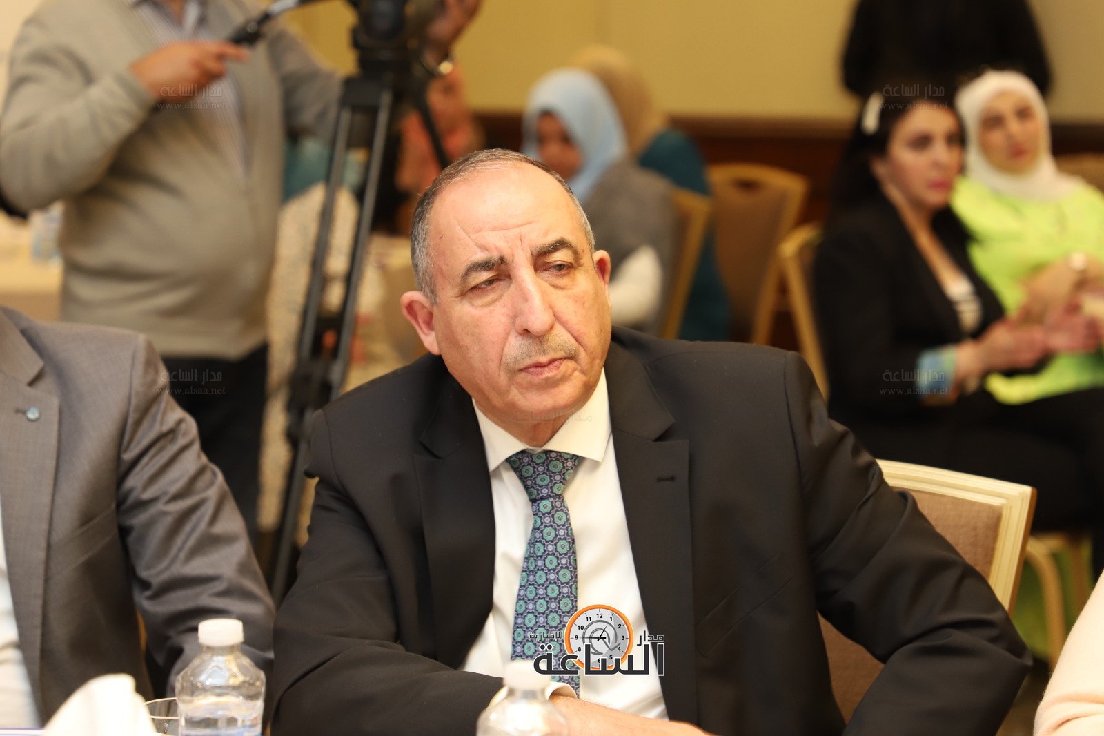 Madar Al-Saa Images 0.19600608561986443