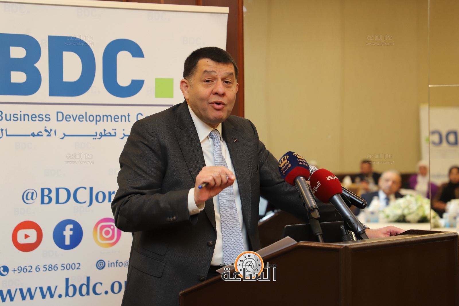 Madar Al-Saa Images 0.12391015003415906