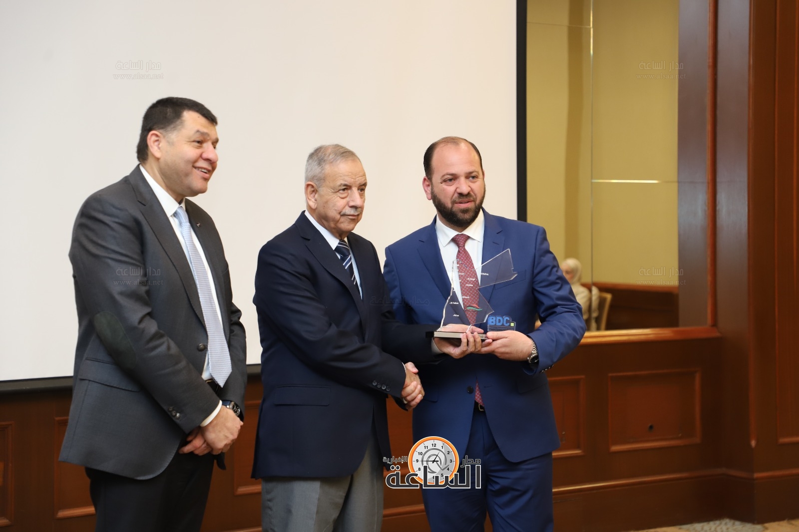 Madar Al-Saa Images 0.9240698052447551